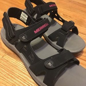 Women’s Merrell Sandals